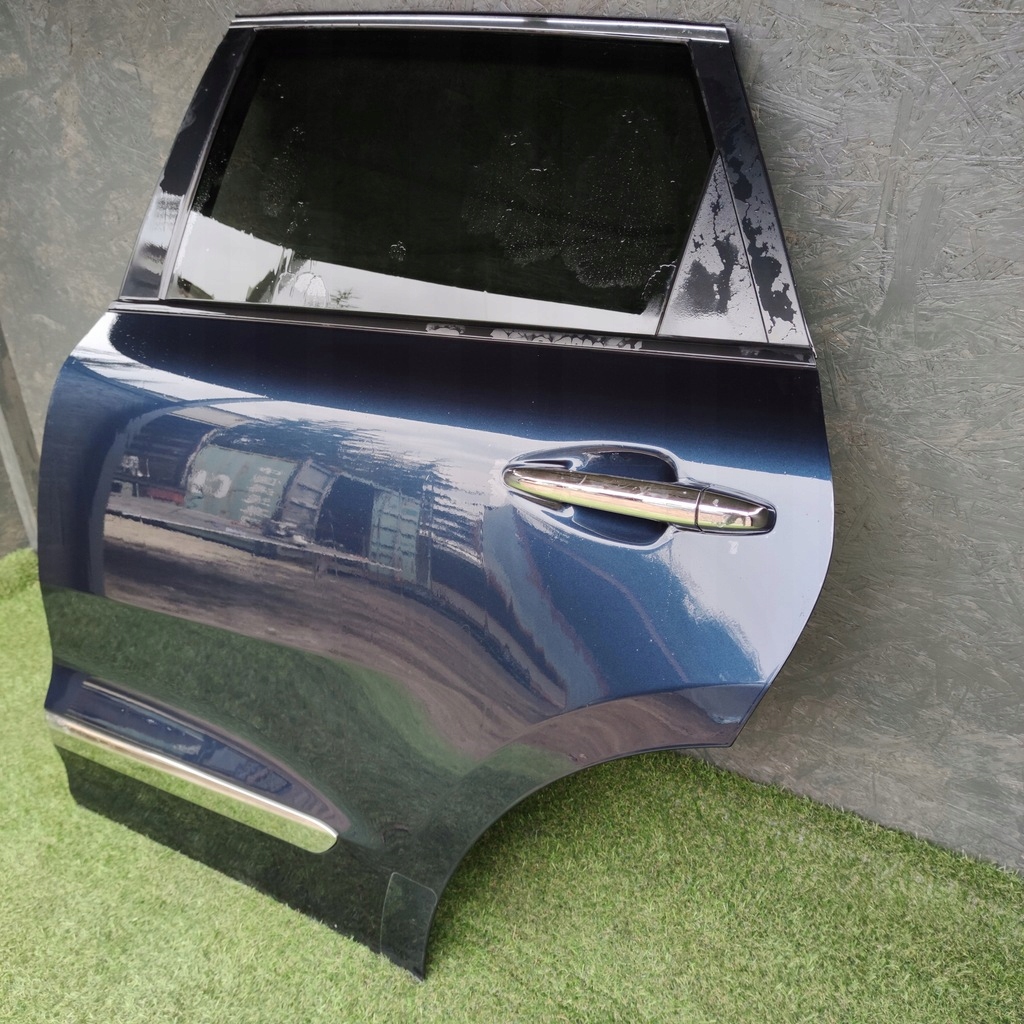 фото №1, Kia niro i 16 дверь задние задняя левый левая b4u w цвет