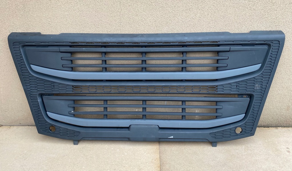 фото №1, Решітка радіатора решітка радіатора volvo fm fmx 84575371