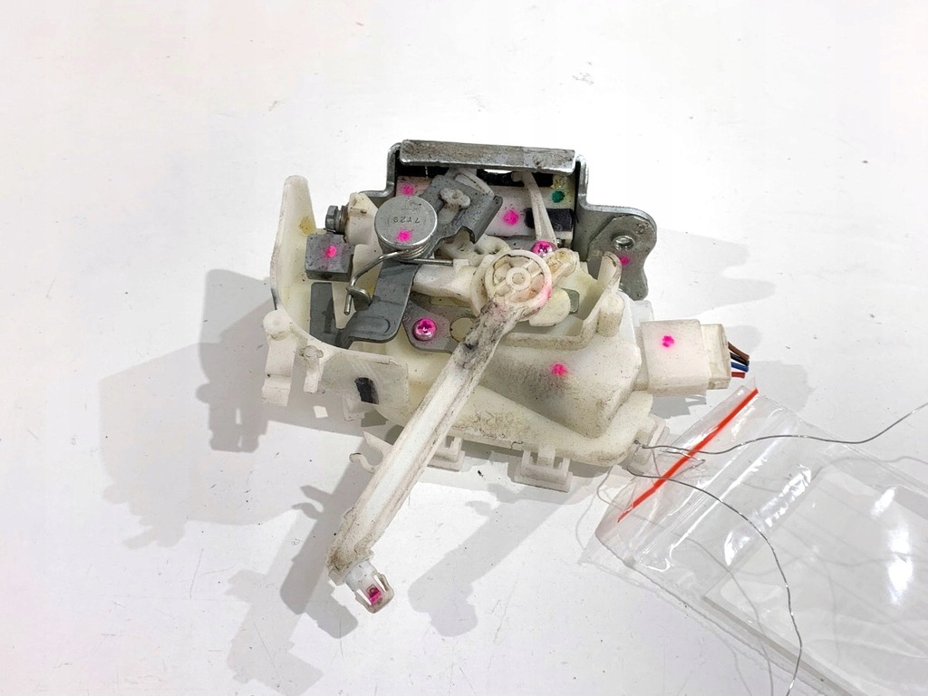 фото №2, Замок кришки задня mitsubishi mirage / space star хетчбек