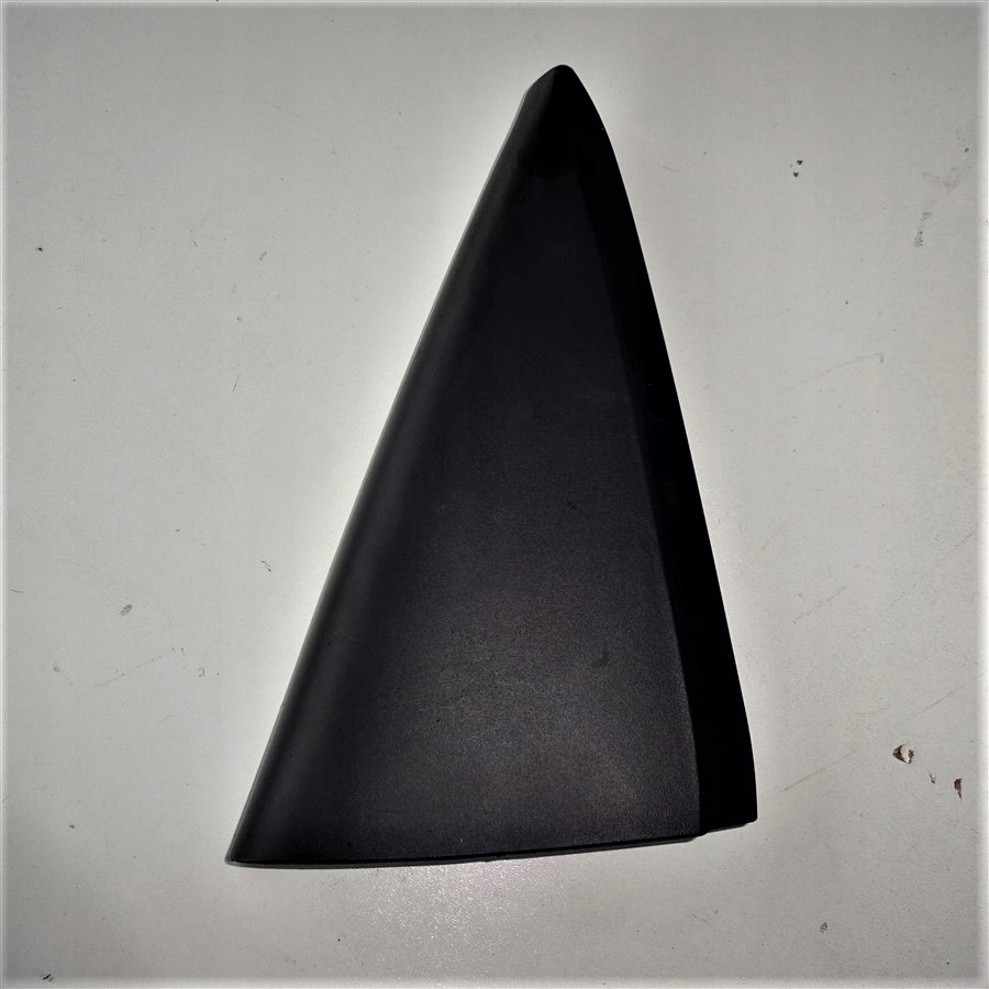 фото №1, Trójkącik задний правый na дверь toyota yaris iii