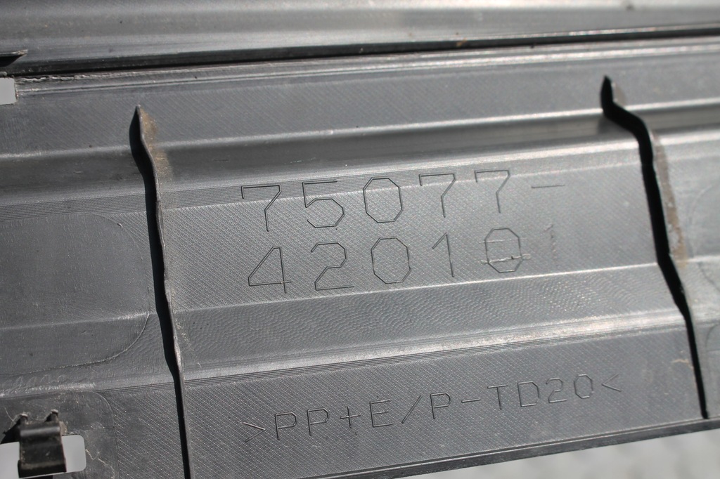 фото №10, Молдинг накладка дверь правый задняя задних toyota rav4 iv 12-15