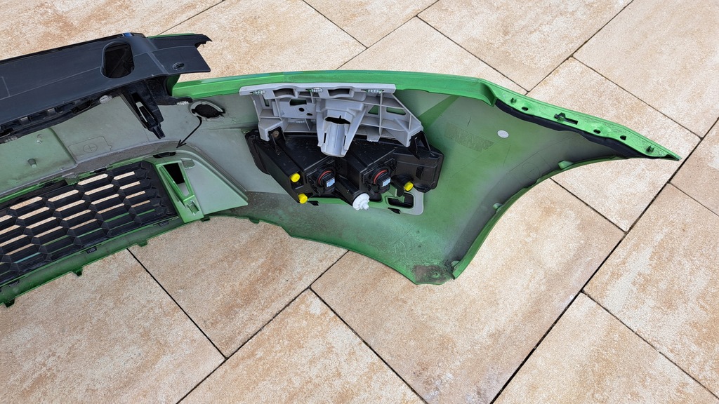 фото №15, Skoda octavia iii rs бампер перед омыватель