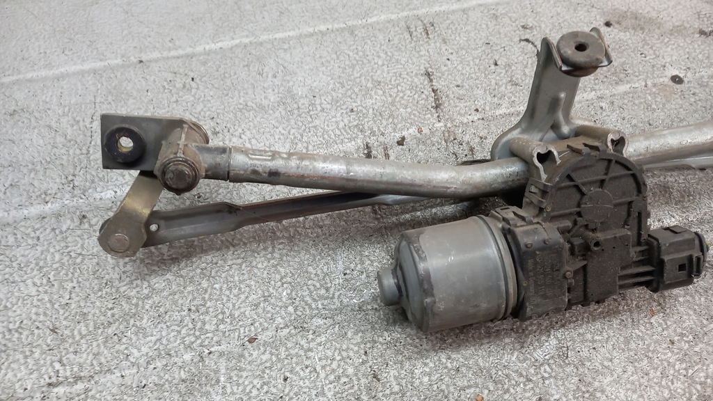 фото №4, Механизм дворник перед skoda fabia 01r