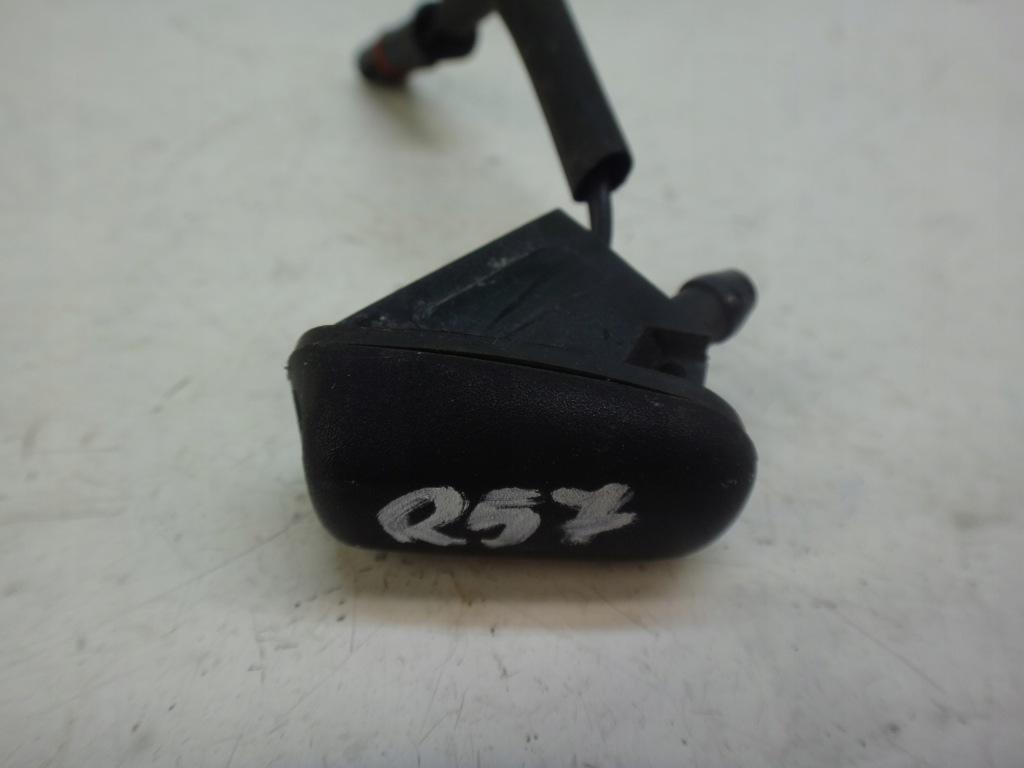 Насадка омыватель капот стекло перед передней mini r55 r56 r57 Цена