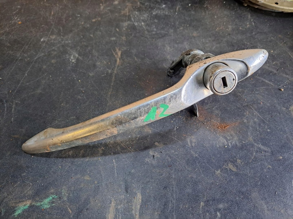 фото №1, Alfa 156 ручка зовнішня хром оригінал