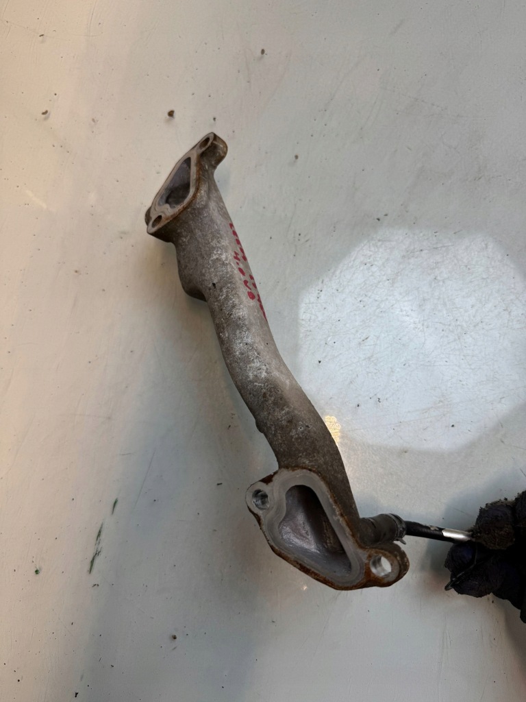 фото №1, Lexus ls 400 4000cm3 бензин корпус термостата 43312123