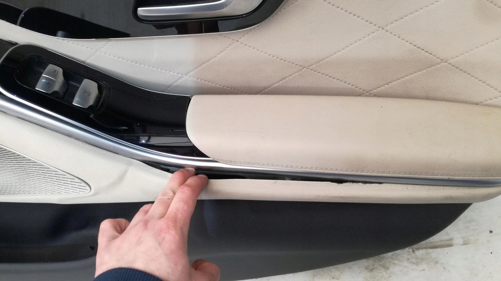 фото №15, Mercedes w223 обивка обшивка дверь задняя правая