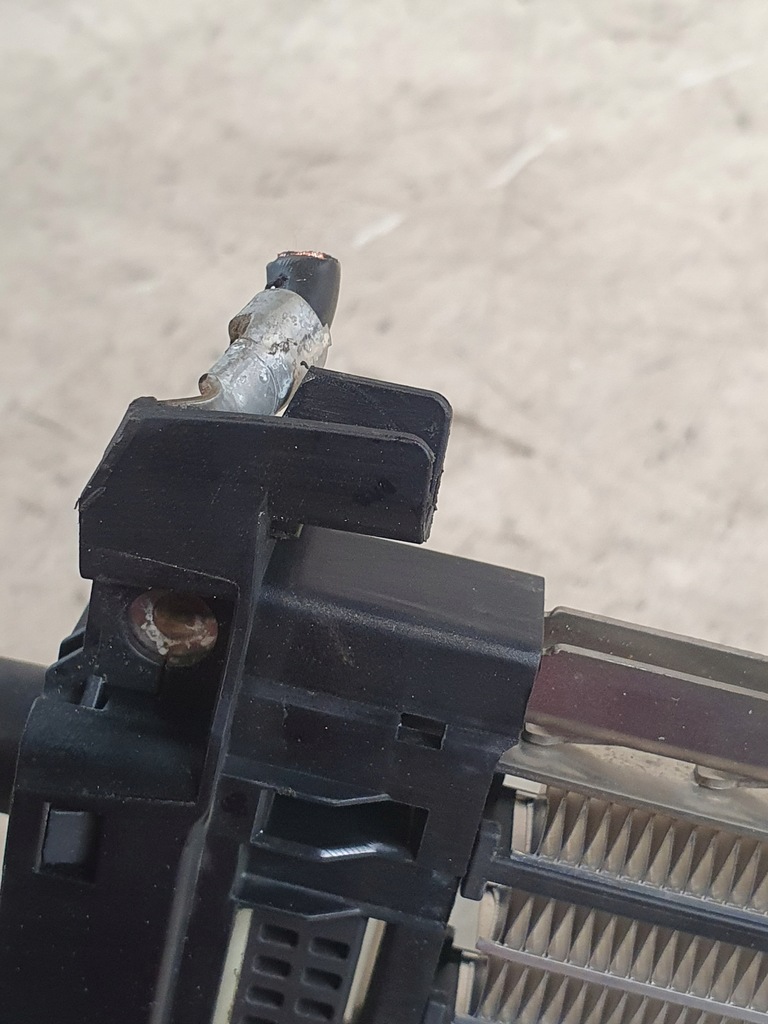 фото №8, Отопитель электрическая оригинальный номер 0134100236 bmw e91 320d 06r.