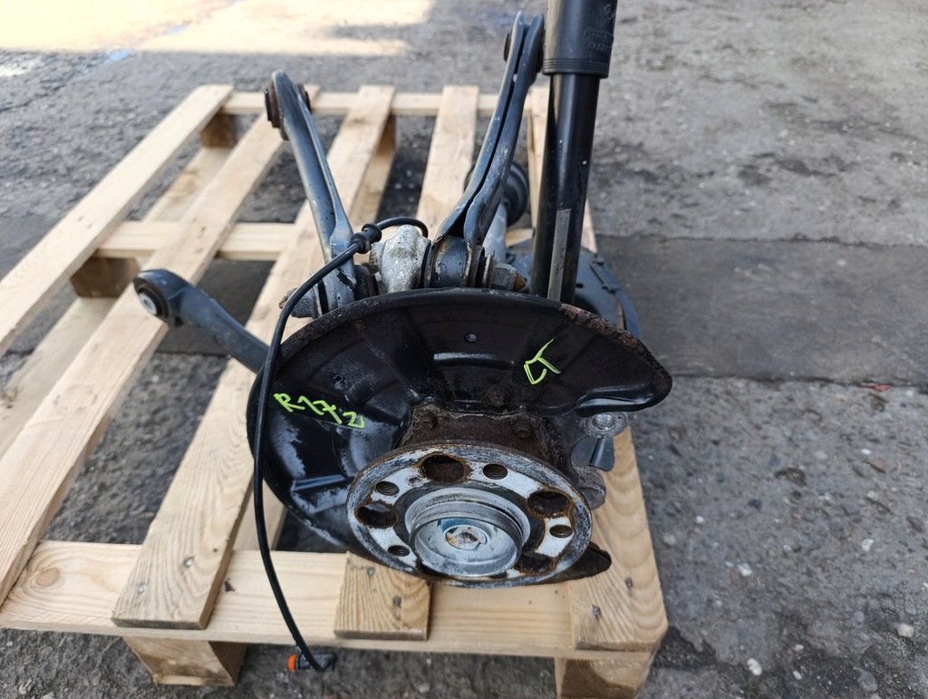 фото №3, Mercedes r172 slk левая задняя поворотный кулак рычаг приводной вал