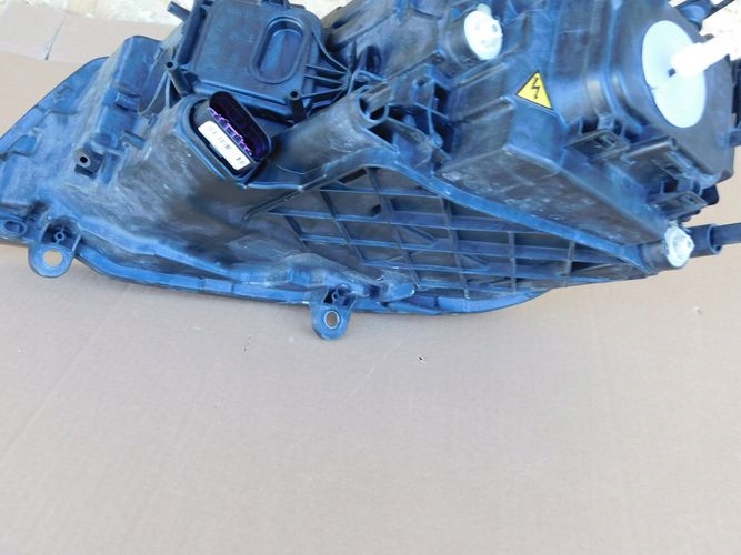 фото №9, Vw touareg ксенон фара правий