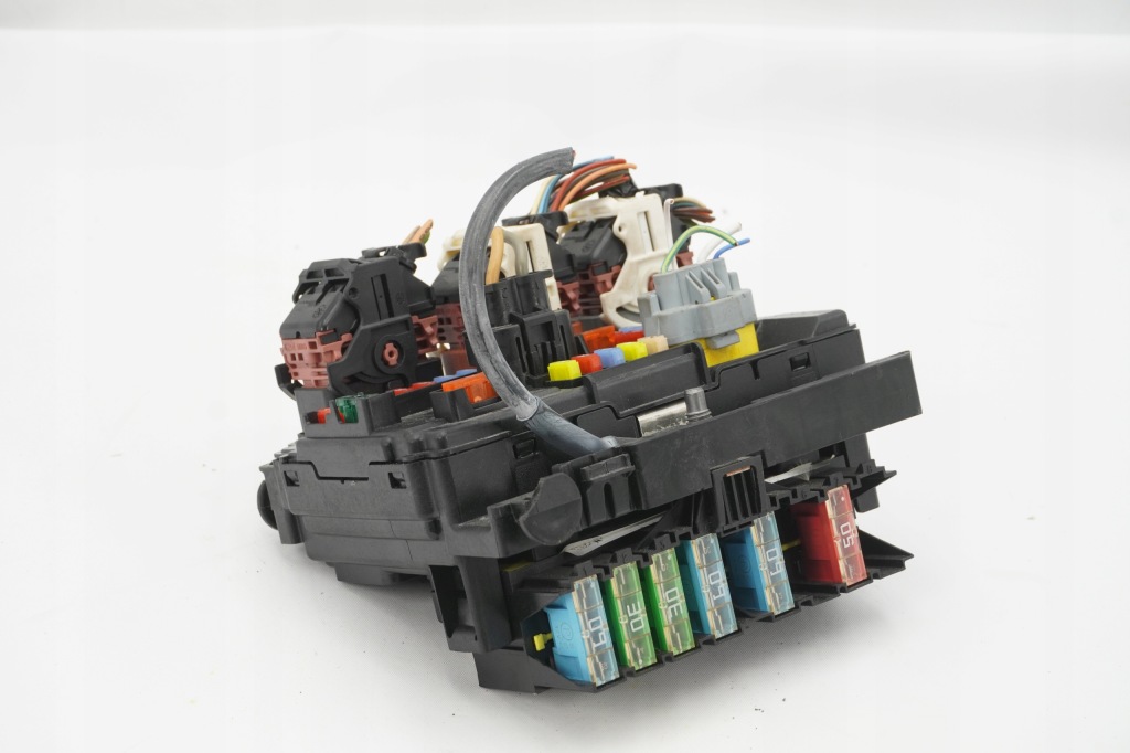 Купити Модуль bsm peugeot citroen 9667199780