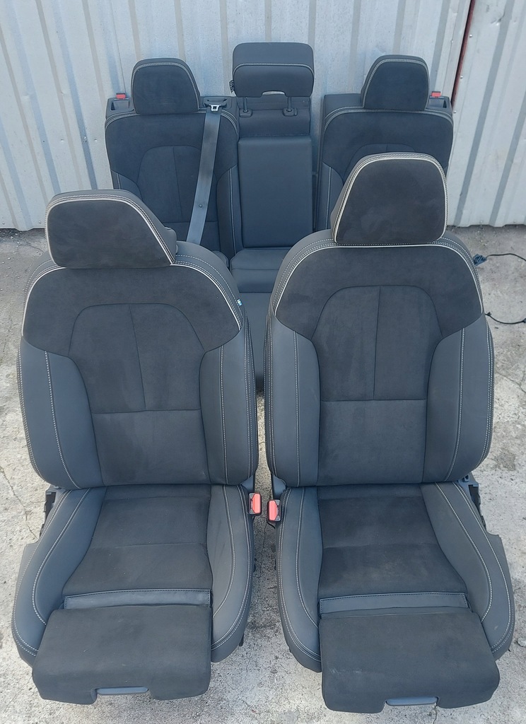 фото №1, Volvo xc40 lift салон сидіння передні сидіння правий лівий заднє сидіння спинка задня