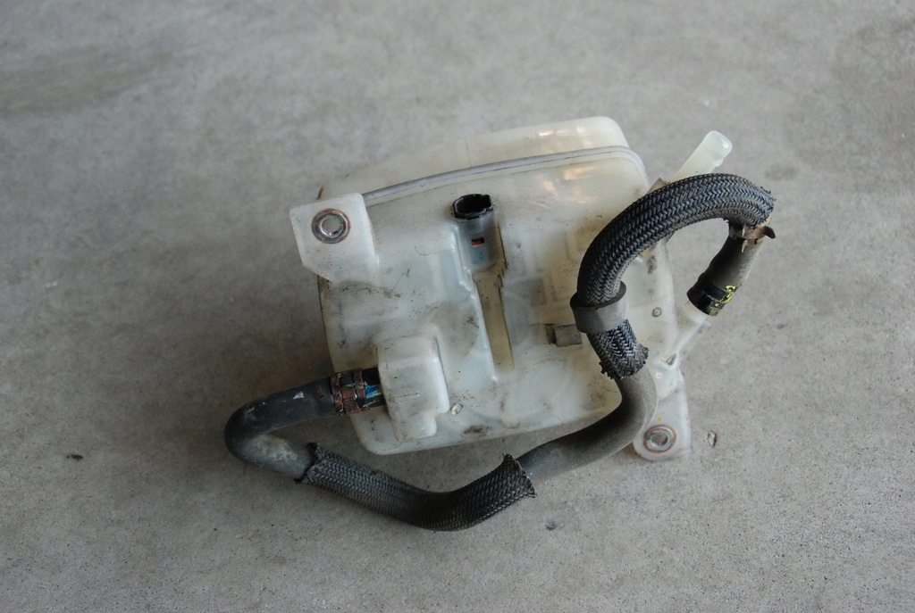 фото №3, Lexus rx400 ii бачок жидкость тормозной