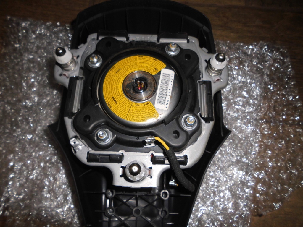 фото №6, Subaru forester консоль+ 3 x подушка безопасности+ 2 x pas