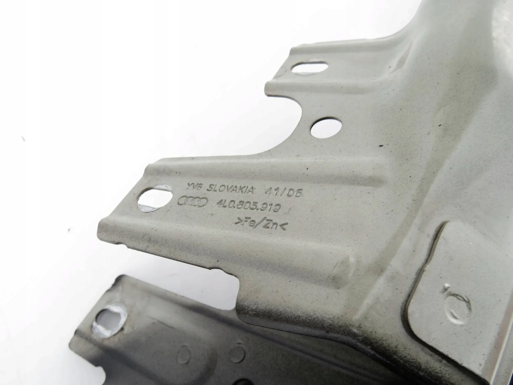 фото №9, Кронштейн крыла правое audi q7 i al 4l0805158a