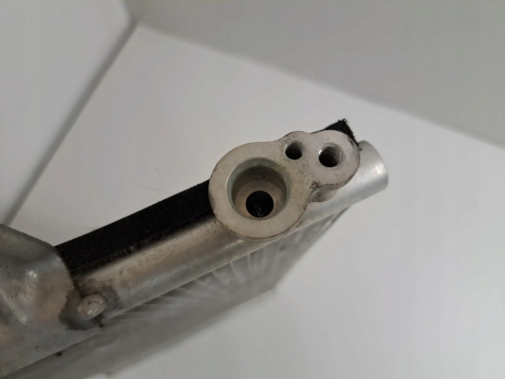 фото №13, Bmw 1 f40 2019 радиатор кондиционера конденсатор