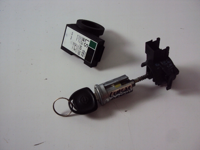 фото №1, Ключ замок зажигания opel corsa c бензин 2002 r