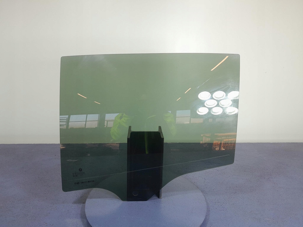 фото №1, Bmw 1 f40 скло двері задня задня ліва