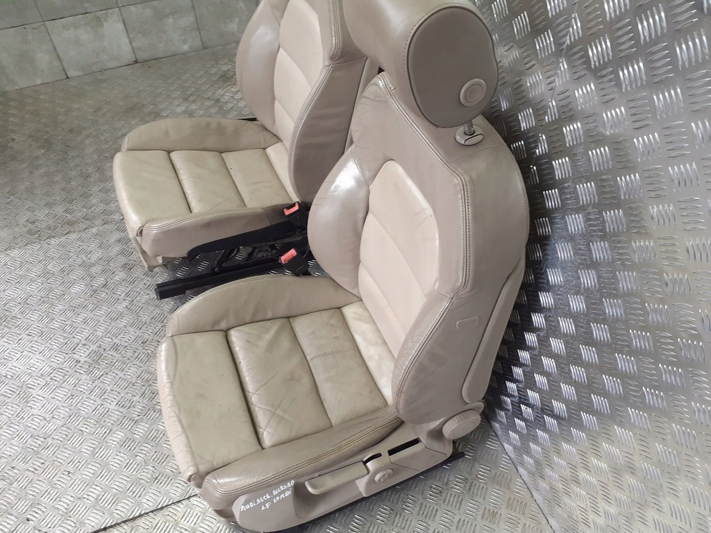 фото №10, Сидіння заднє сидіння комплект+ обшивки з шторками audi a6 c6 allroad 3.0 tdi