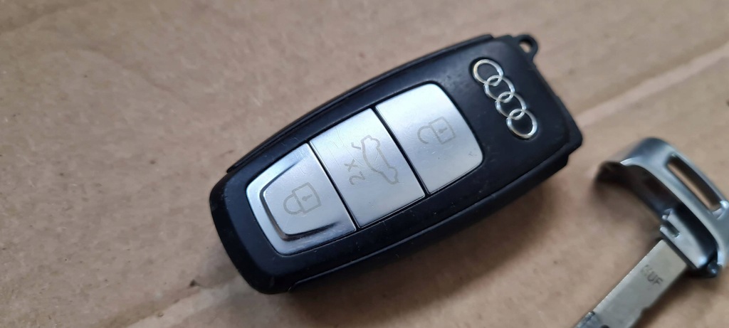 фото №5, A6 c8 4k ключ pilot 4n0959754cq a7 4k