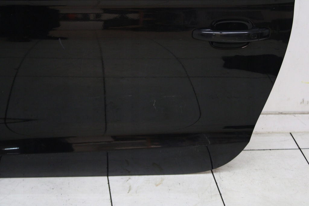 фото №6, Audi a1 i 8x 3d 2010r- двері лівий перед ліва передні ly9b - код лакофарбового покриття