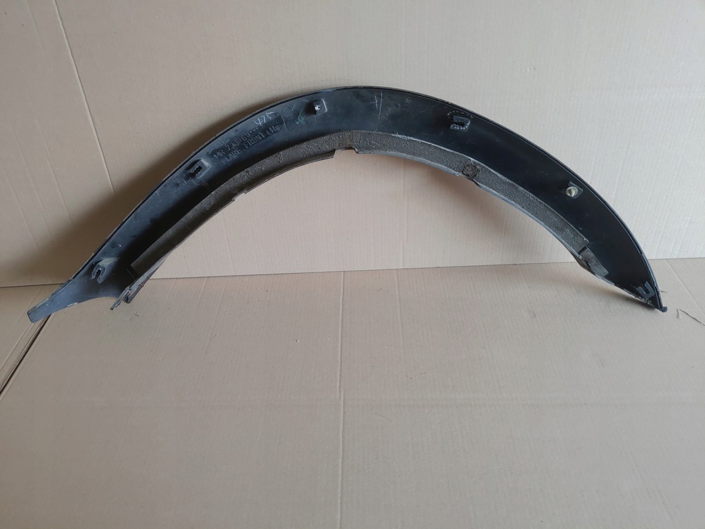 фото №9, Молдинг крыла левая przo mitsubishi pajero shogun