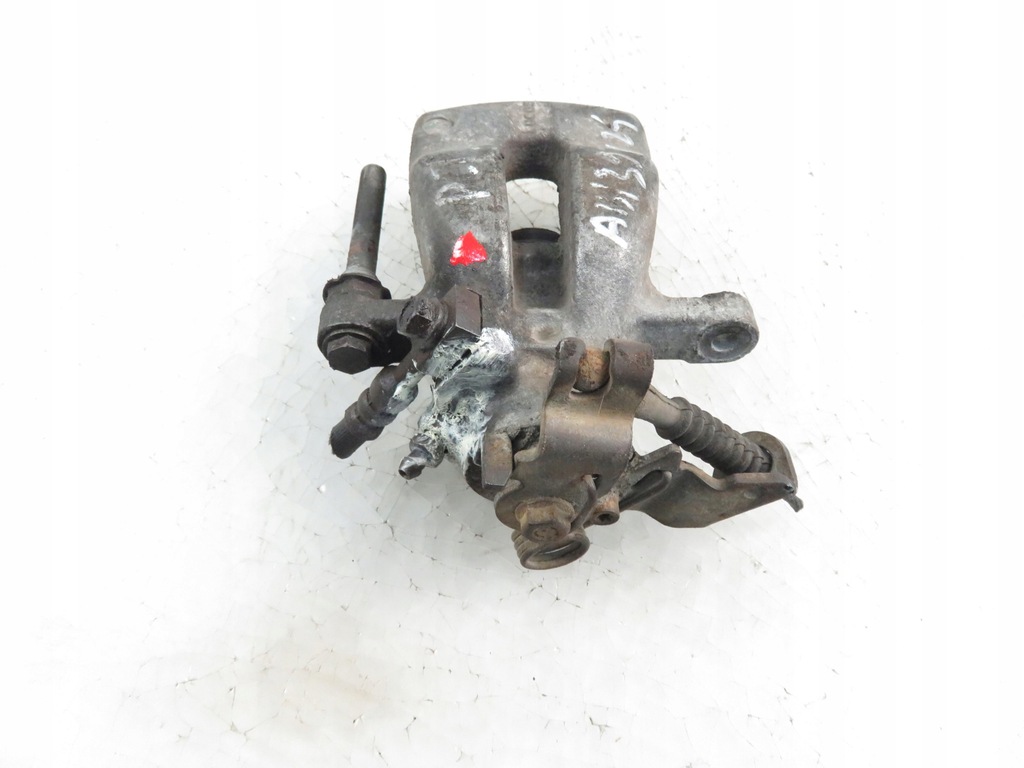 фото №3, Суппорт правый задняя opel zafira a