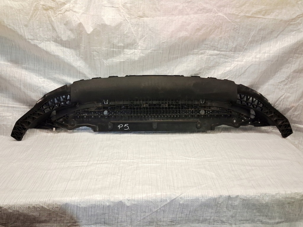 Audi a5 iii b10 захист плита pod бампер перед 8b3807611 bydgoszcz Ціна