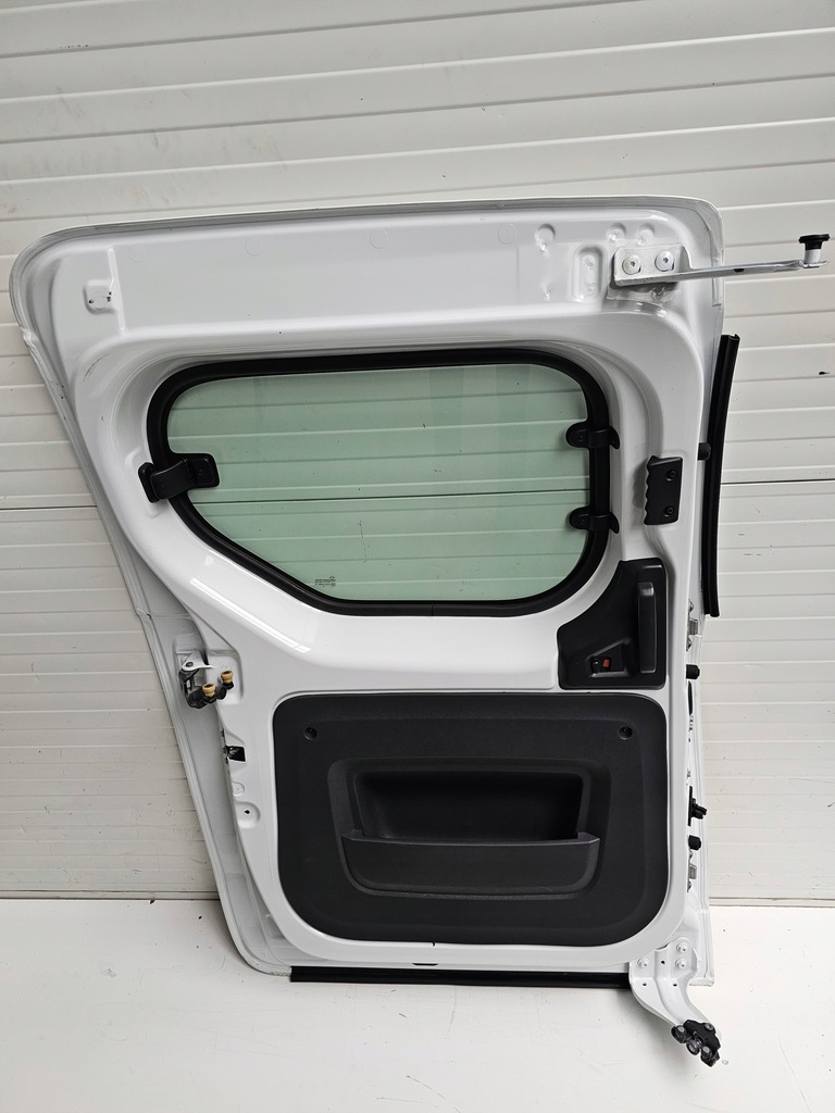 фото №10, Дверь боковой сдвижные левая dacia dokker
