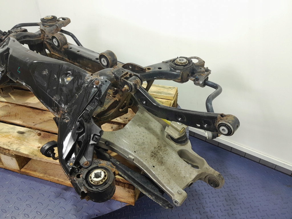 фото №6, Volvo xc90 ii балка поперечина підрамник підрамник підвіска задня 4x4