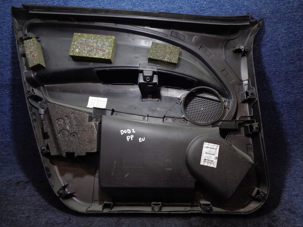 фото №9, Обшивка дверь fiat doblo 2 ii 2010-2015r. правый передний