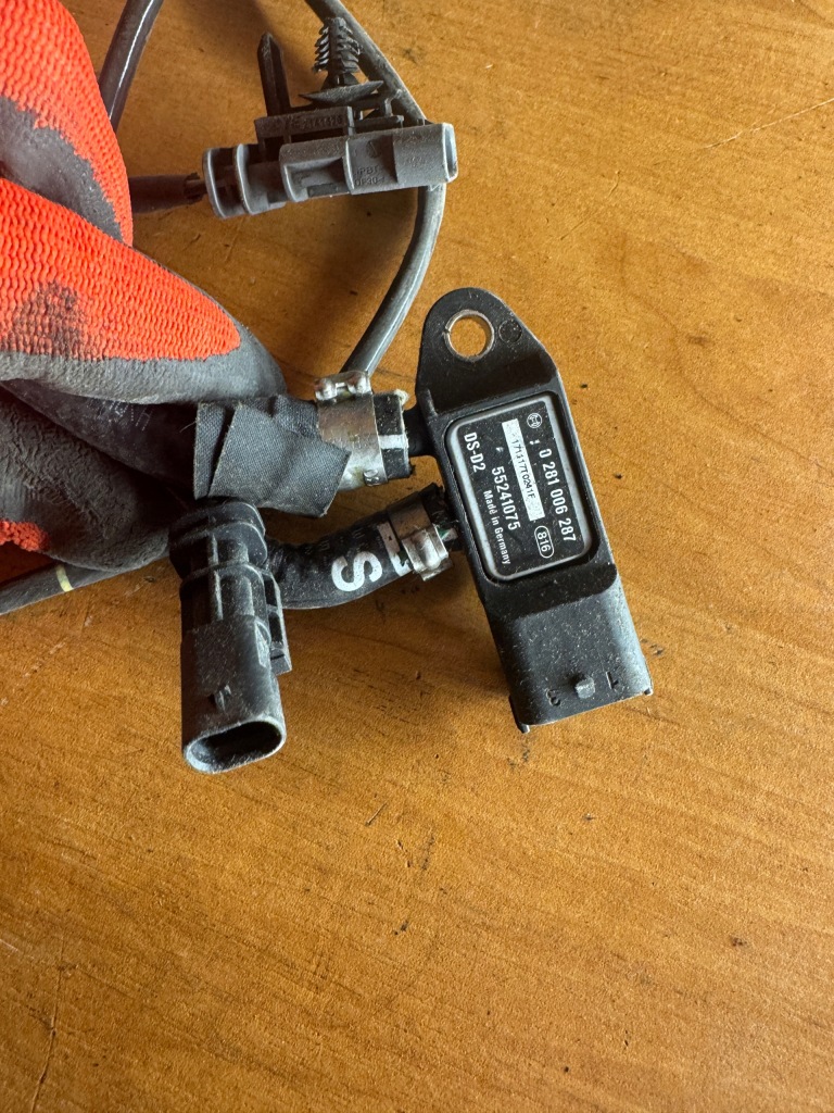 Ducato jumper boxer iii шланг тиску оливи dpf 1385897080 2006- Зі Шроту