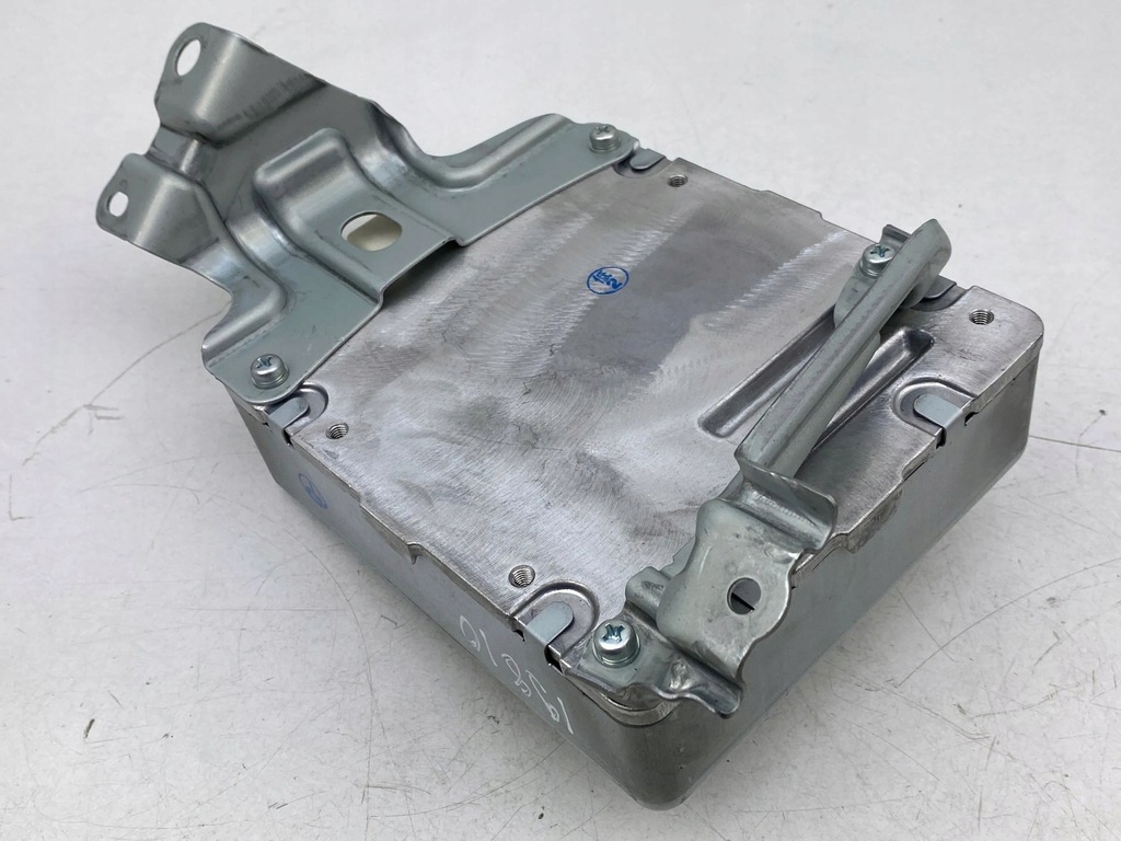 фото №7, Toyota prius xw30 модуль / блок керування підсилювача керма 8965047531