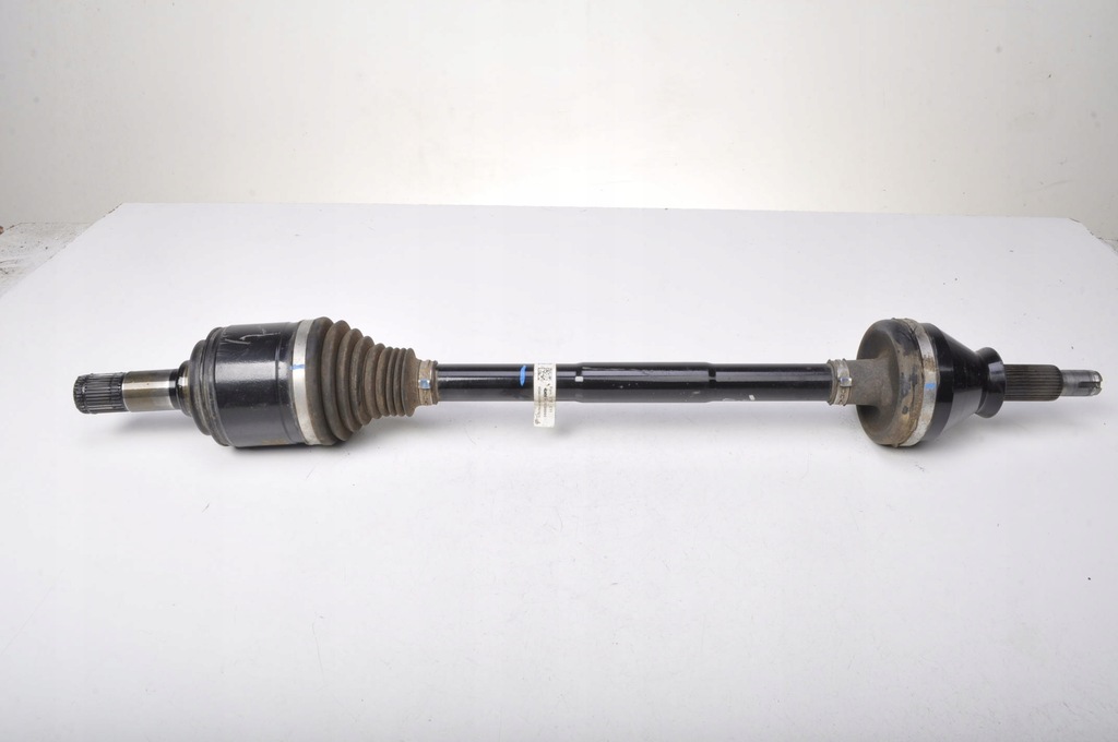 фото №1, Levante s q4 3.0 привідний вал ліва задня 06700320360