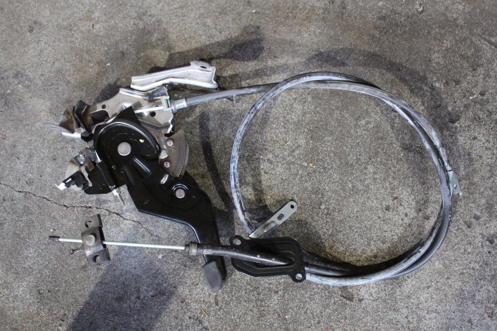 фото №1, Infiniti q60 педаль тормоза ручного трос europa