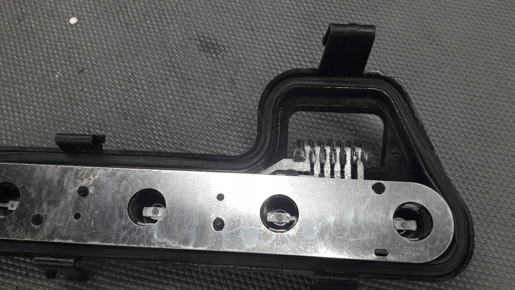 фото №6, Вкладыш левый задняя opel zafira a eu