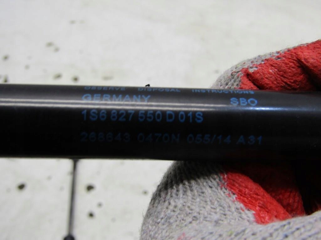 фото №6, Амортизаторы задний крышки левый правый комплект vw up mii citigo 1s6827550d01s