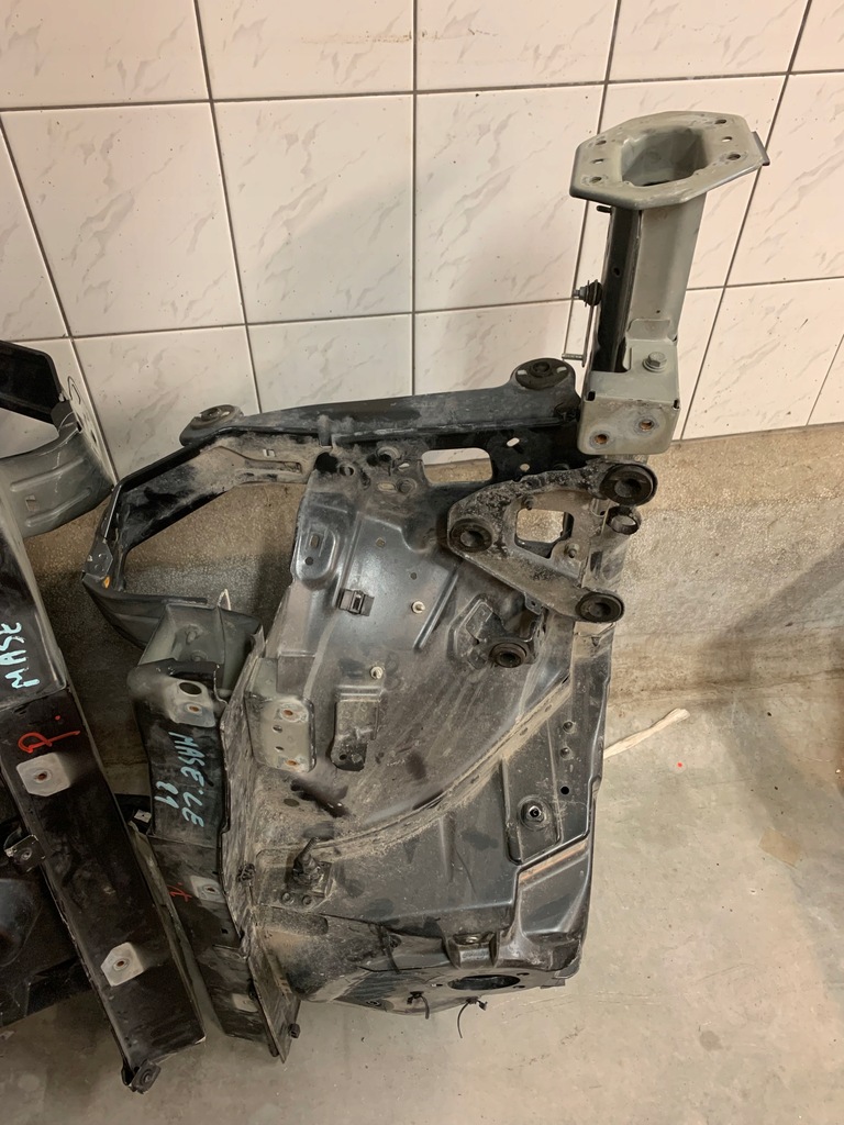 фото №2, Четверть лонжерон подкрылок levante левая