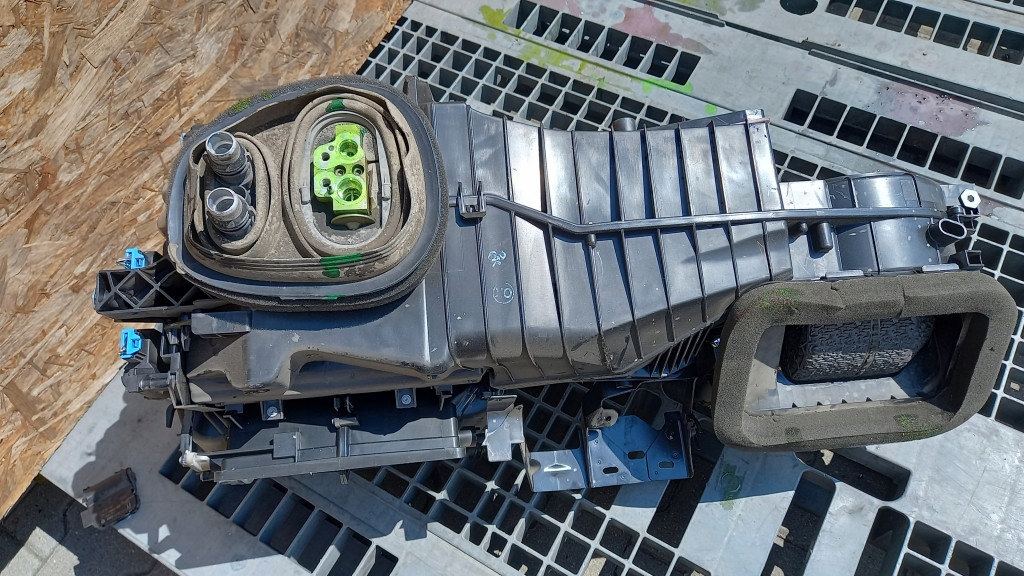 фото №8, Отопитель vw golf v 07r 1k1820003qd