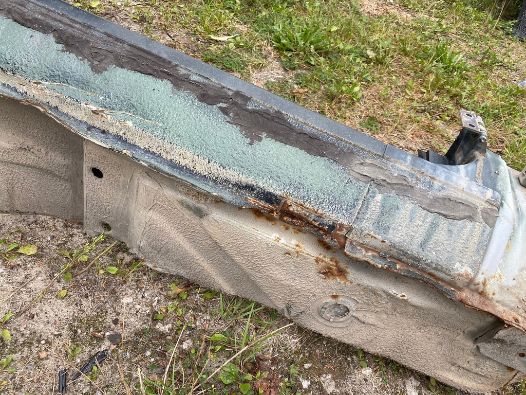 фото №14, Чверть задня права поріг bmw e30 coupe вузька лампа