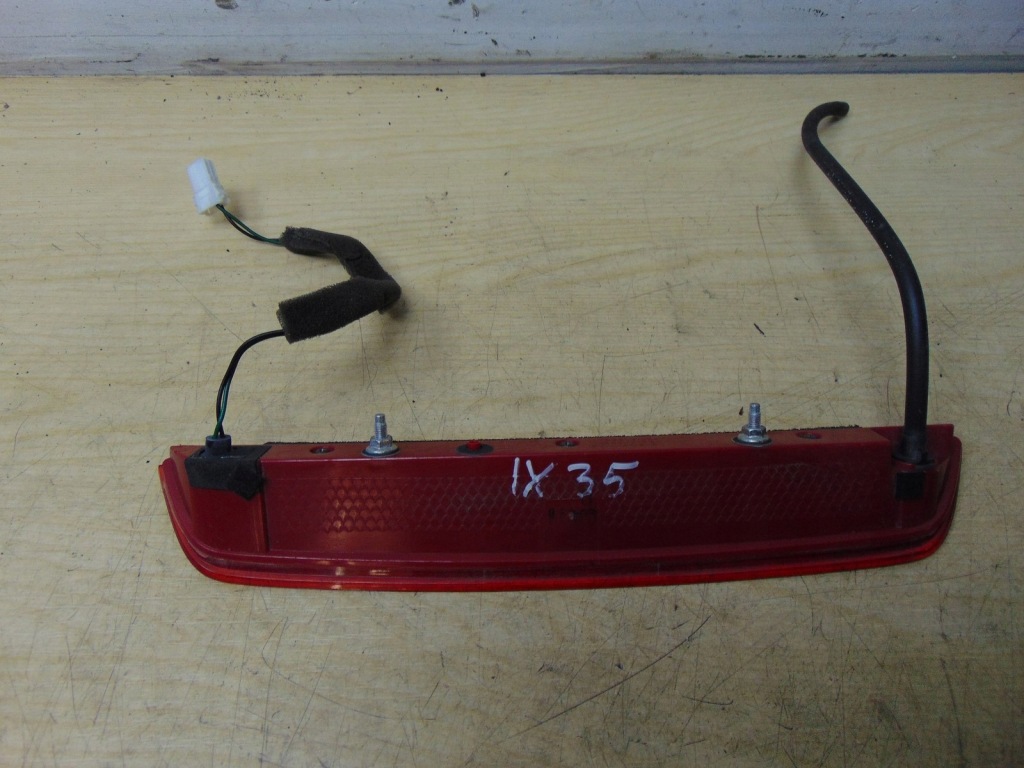 фото №1, Лампа третий свет стоп hyundai ix35 92700-2y0