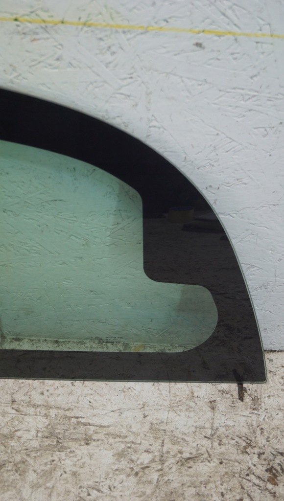 фото №5, Стекло левый задняя chrysler town & country