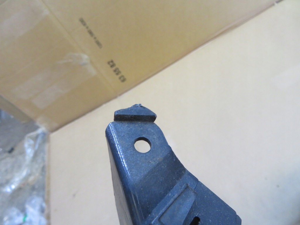 фото №14, Напрямні l+p бампера перед seat leon iii 5f0807050 5f0807049