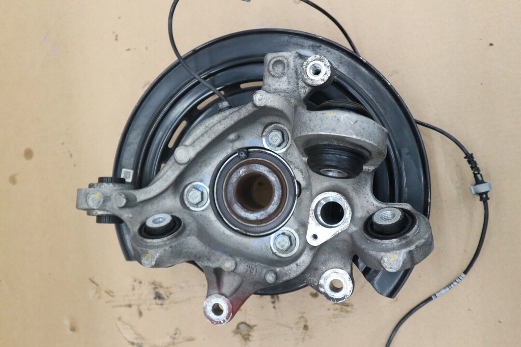 фото №1, 2016 camaro zl1 поворотний кулак задня задня права ступиця