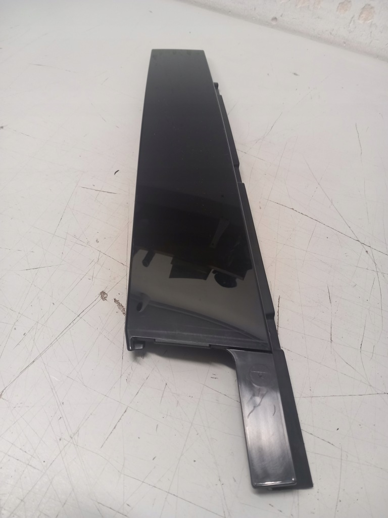 фото №1, Молдинг накладка стойка декоративная правый перед mercedes eqb x243