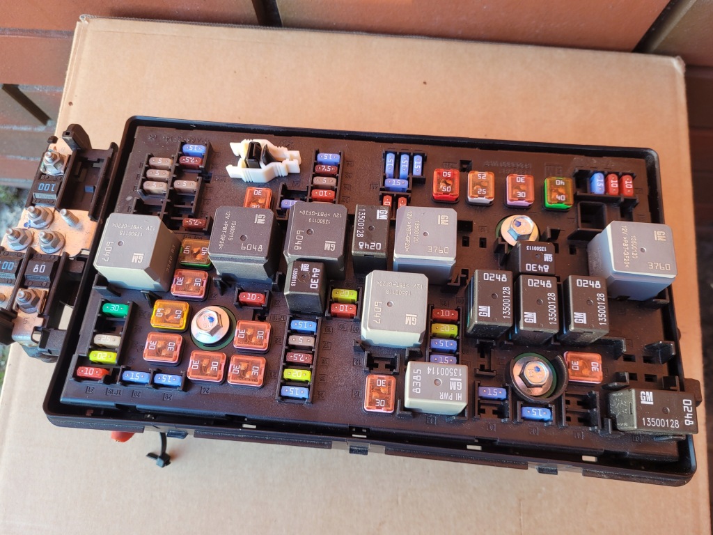 фото №4, Opel insignia a lift коробка запобіжників