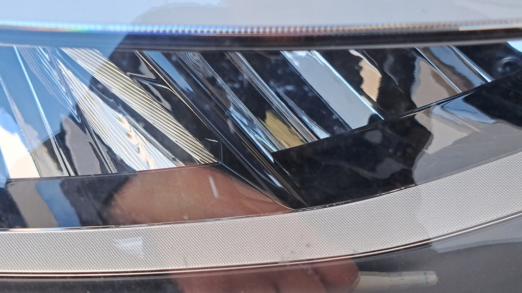 фото №11, Vw id.4 лампа правий перед 11b941006b