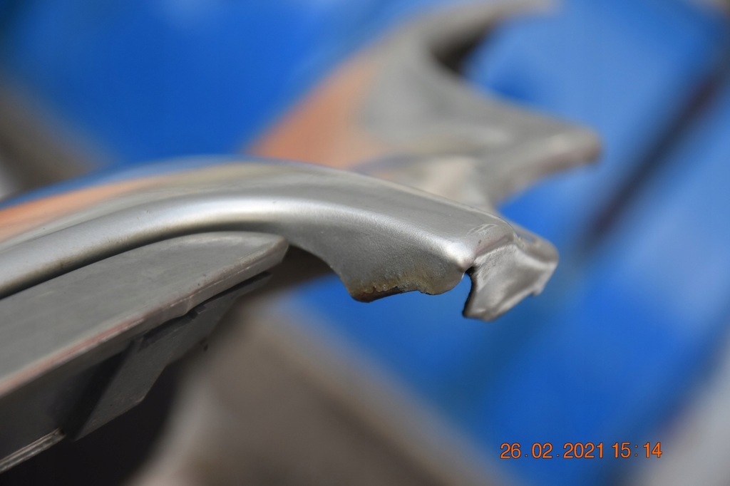 фото №14, Mercedes w203 sport coupe капот