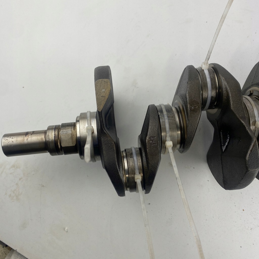 Купити Wał колінчастий + вкладиші ford 1,6 kuga mk2 focus volvo 1.6 ecoboost