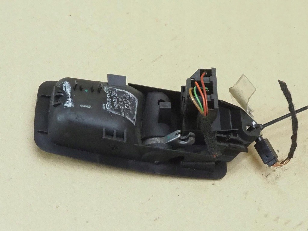 фото №13, Ручка лівий перед підсвічена audi a8 d2 lift europa